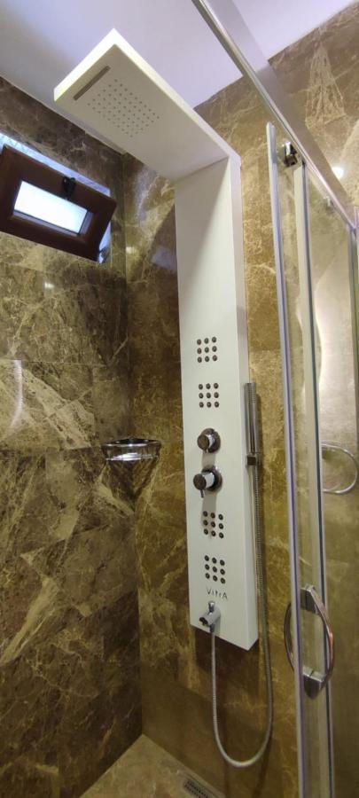 Arya Deluxe Apart 卡斯 外观 照片